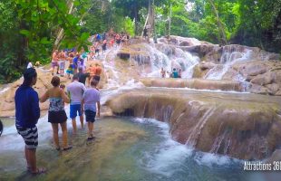 Climbing Dunn’s River Falls – Jamaica’s