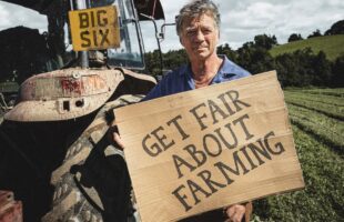 Supermarkets act now: Get Fair About Farming.