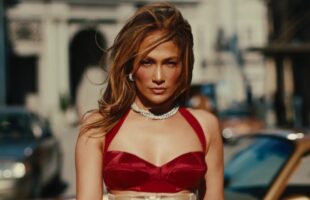 Jennifer Lopez – Can’t Get Enough (feat. Latto) [Official Music Video]